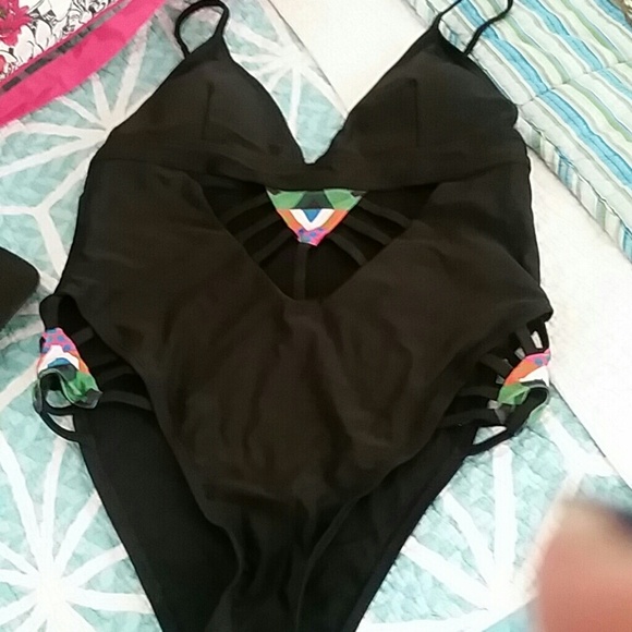 SOLD TRIBAL MONOKINI - Picture 3 of 6